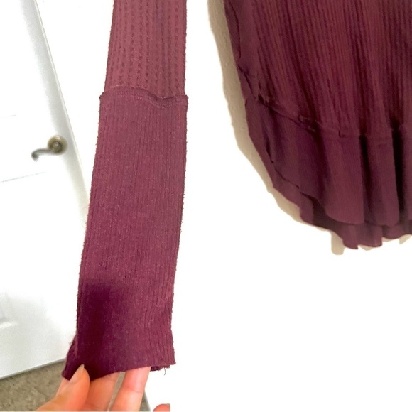 We the Free People Waffle Knit Laguna Thermal Long Sleeve Burgundy Shirt XS - Picture 6 of 12